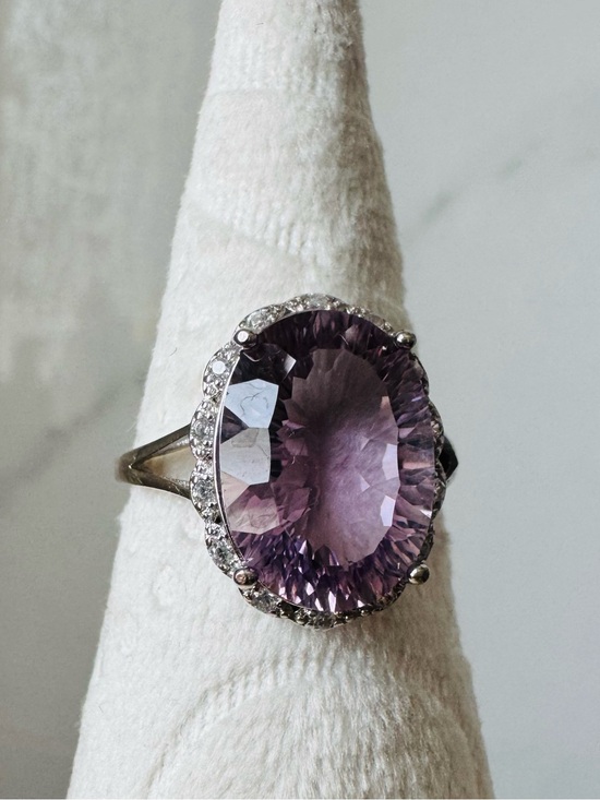 Vintage Jewelry - 925 amethyst crystal oval ring size 6.5 6.75 halo NO STAMP